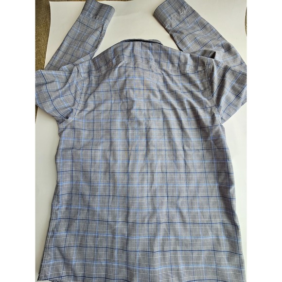 UNTUCKit Men's Small Slim Fit Wrinkle Free Plaid Button Down Shirt - Picture 5 of 5